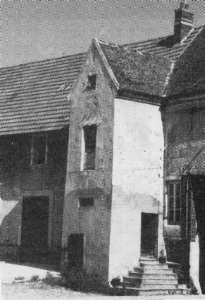 Grenier qui tait la chambre des Belges.